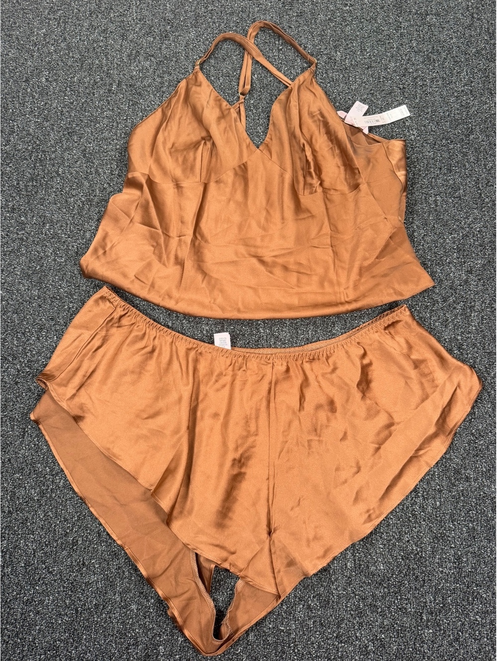 NWT XL Victoria's Secret 2-Piece Satin Pajama Set XL Copper Brown
